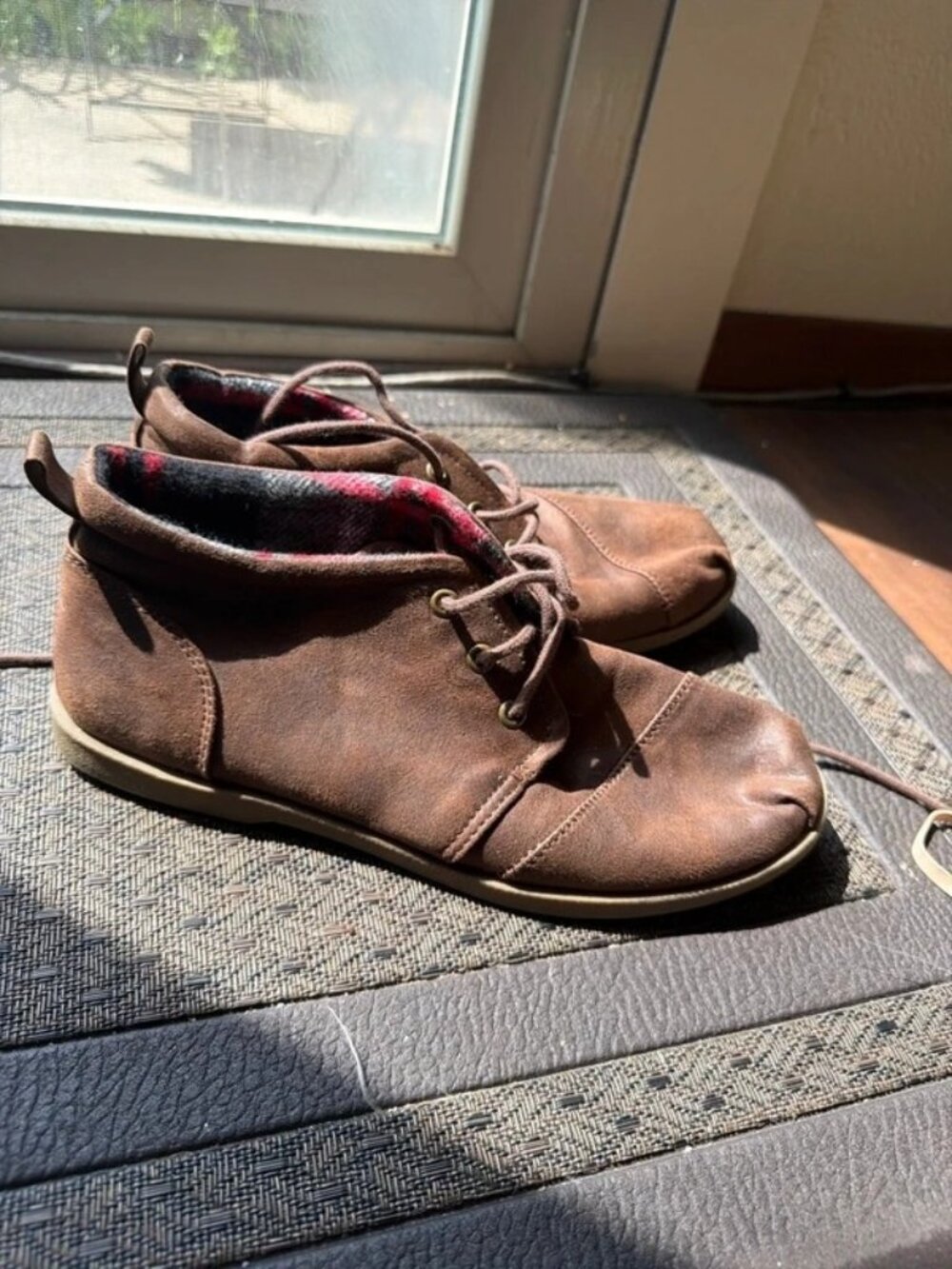 New BOBS Skechers Brown Lace Up Fleece Lined Ankle Booties Womens Size US 10